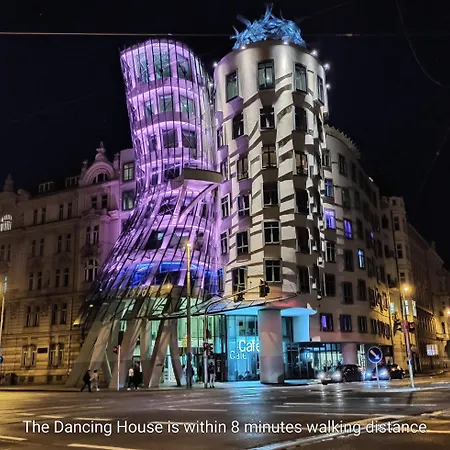 New Modern-style With Balcony In The 2 * Praga
