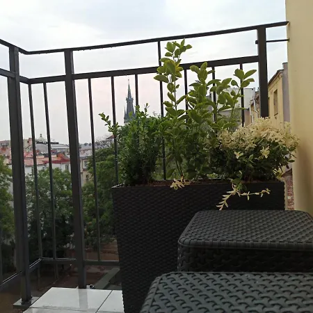 Appartement New Modern-style With Balcony In The 2 *