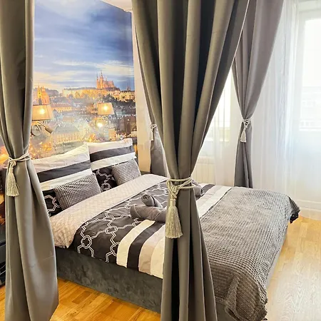 Apartman New Modern-style With Balcony In The 2