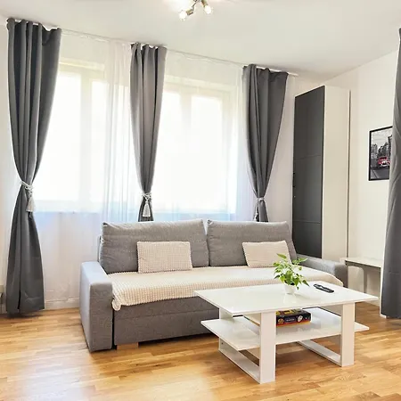 Appartamento New Modern-style With Balcony In The 2 *