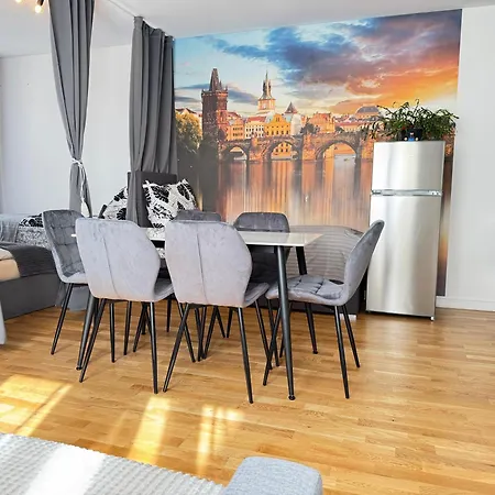 New Modern-style With Balcony In The 2 *